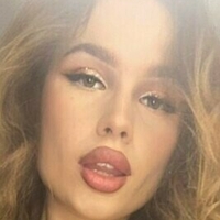 eelina Meztelen