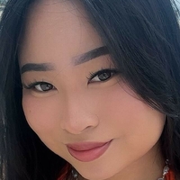 Elizabeth Vy Meztelen