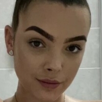 Ella Evans Meztelen