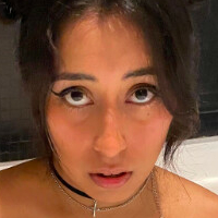 Ella Harisoon Meztelen