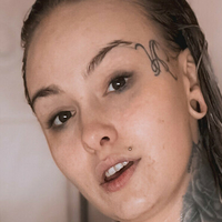 Ellaee Meztelen