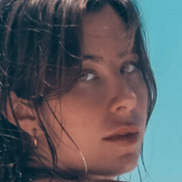 Ellie Batton Meztelen