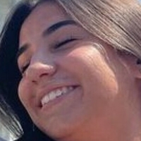 Emma Planzo Meztelen