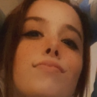 Emmia Meztelen