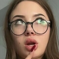 emmsee Meztelen