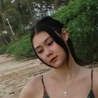 Erika Titus Meztelen