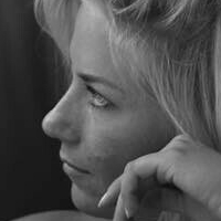 Esthee Verschaeren Meztelen