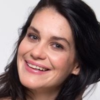Esther Gombau Meztelen