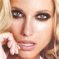 Evangelia Aravani Meztelen