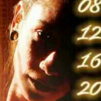 everyoneshero Meztelen