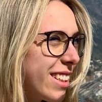 Felikah Meztelen