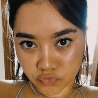 feluriana Meztelen