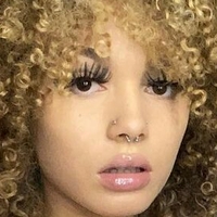 Fiji_Slayed_May Meztelen