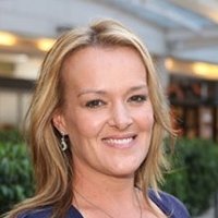 Fiona Scott Meztelen