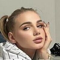 grand_karina Meztelen