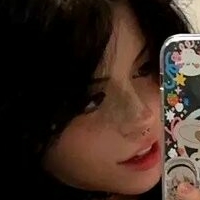 Hanna Uwu Meztelen