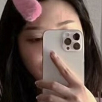 Hitomi Songyuxin Meztelen