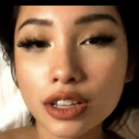 Ilah Dizon Meztelen