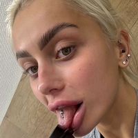 ilovealana Meztelen