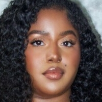 jenellelolitiaa Meztelen