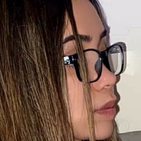 Jenessa Meztelen