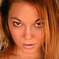 Jennifer Toof Meztelen