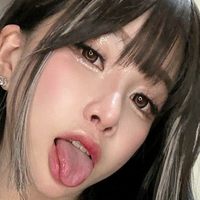 Jessica Ly Meztelen