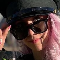 Jessu Meztelen