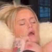 Jordengonewilder Meztelen