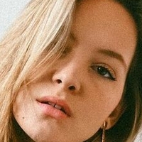 Justyna Grzybowska Meztelen