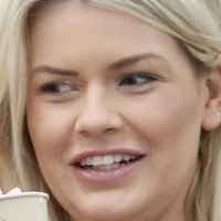 Kaitlyn Hoppe Meztelen