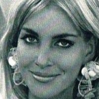 Karin Feddersen Meztelen