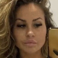 Karolina Martyna Saunders Meztelen