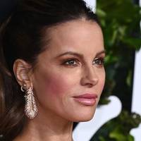 Kate Beckinsale Meztelen