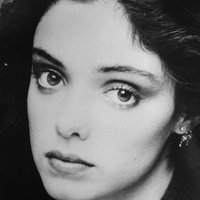 Kathleen Beller Meztelen