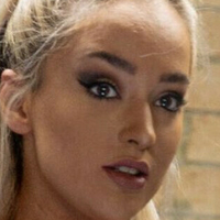 Kelly Marshall Meztelen