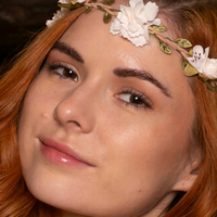 Kristin Kazz Meztelen