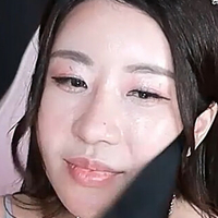 Lady Vella Meztelen