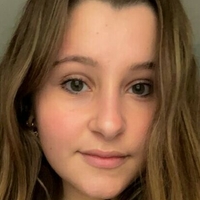 Leach Julie Meztelen