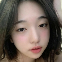 Lee Yeonwoo Meztelen