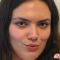 Lejneziri Meztelen