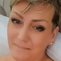 lenore Meztelen