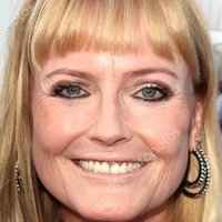 Leslie Winston Meztelen