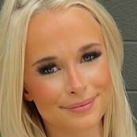 Lexi Hicks Meztelen