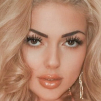 Leylah Linda Meztelen