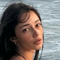 Liciane Meztelen