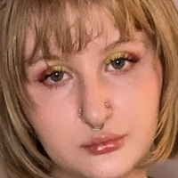 lilifields2 Meztelen