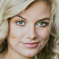 Lily Stalnaker Meztelen