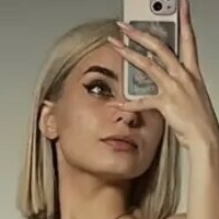 Lina Hsly Meztelen