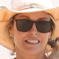 Linda Holliday Meztelen